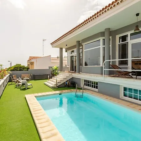 فيلة 5 Bedrooms 5 Bathrooms With Private Pool Fast Wifi & Sea Views San Francisco de Paula