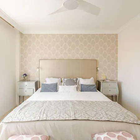فيلة 5 Bedrooms 5 Bathrooms With Private Pool Fast Wifi & Sea Views